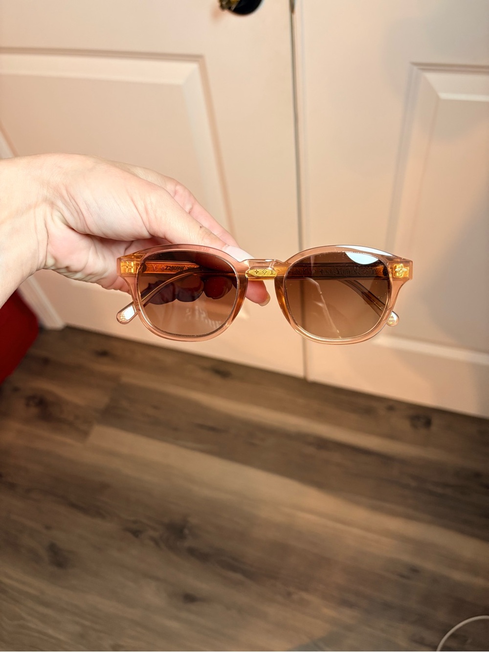 Louis Vuitton Round Sunglasses